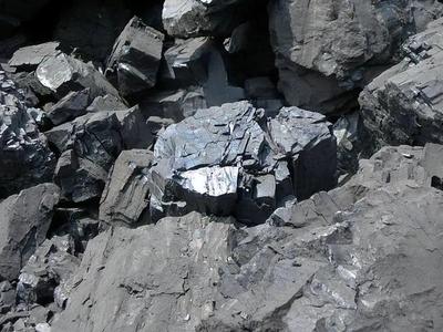 鈷礦戰(zhàn)略棋局 技術合作與資源外交下的中美日三角